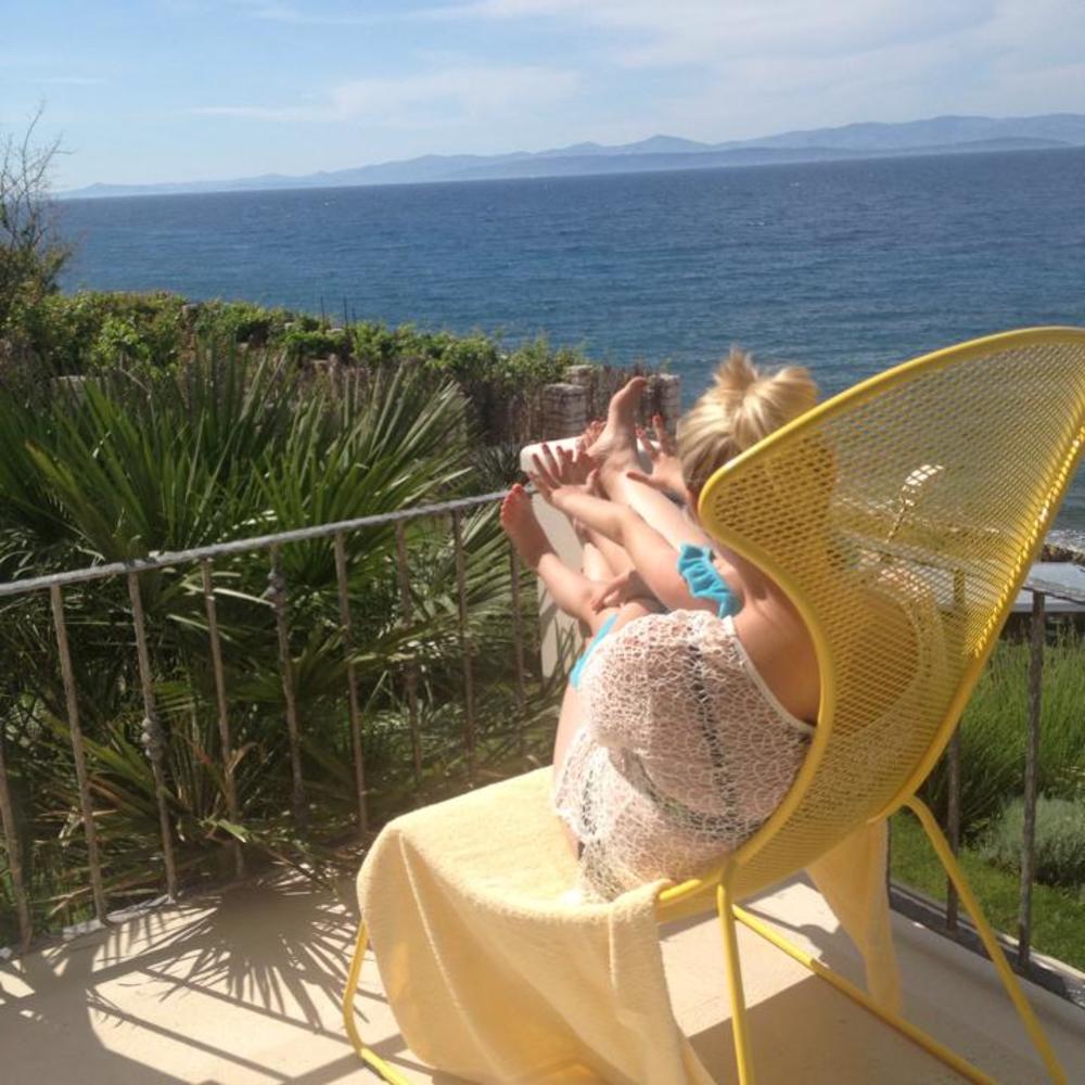 Meet your Posher, Gabriella